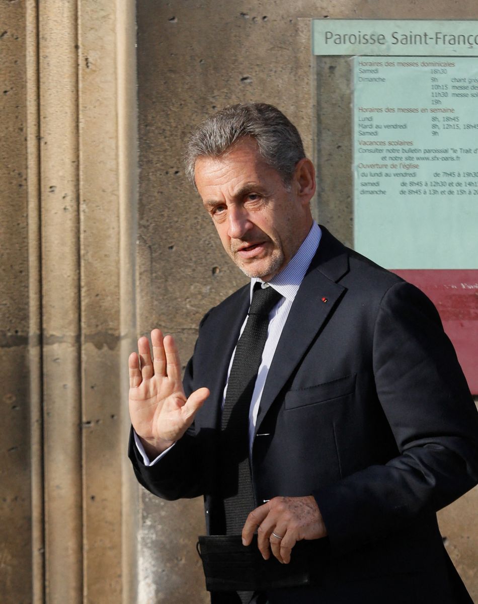 Nicolas Sarkozy - Arrivées aux obsèques de Etienne Mougeotte en l'église Saint-François-Xavier à Paris