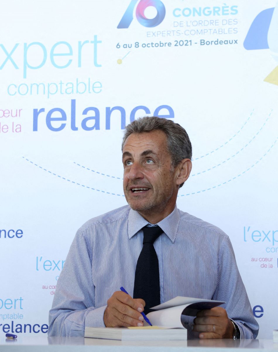 L'ancien président de la République française, Nicolas Sarkozy au 76ème congrès de l'Ordre des Experts Comptables au Parc des Expositions Bordeaux-Lac à Bordeaux, France, le 8 octobre 2021.