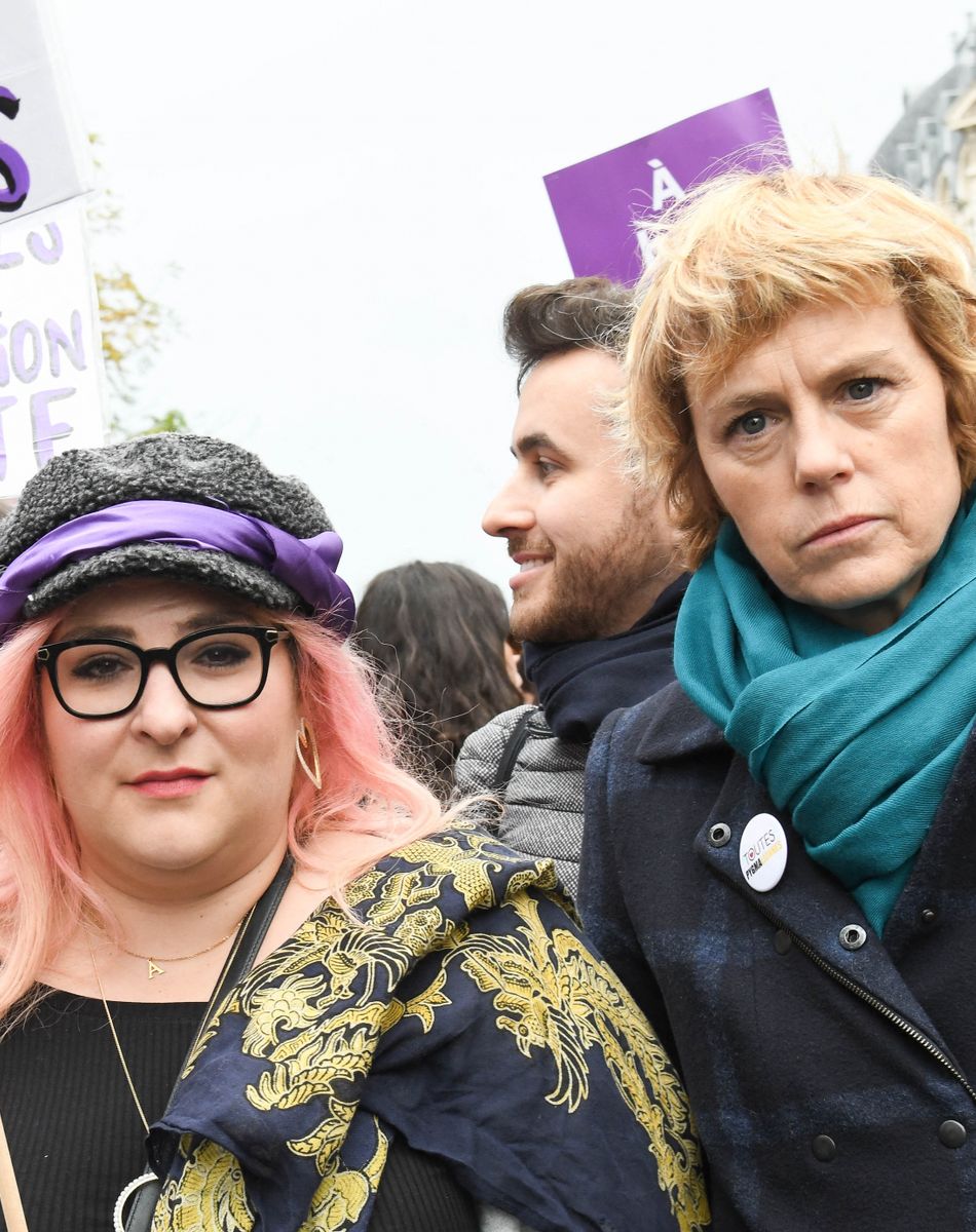 Marilou Berry et Anne Richard - De nombreuses artistes et personnalités marchent contre les violences sexistes et sexuelles (marche organisée par le collectif NousToutes) de place de l'Opéra jusqu'à la place de la Nation à Paris le 23 Novembre 2019 © Coadic Guirec / Bestimage Many actresses and personalities take part in a protest to condemn violence against women, on November 23, 2019, in Paris organized by NousToutes