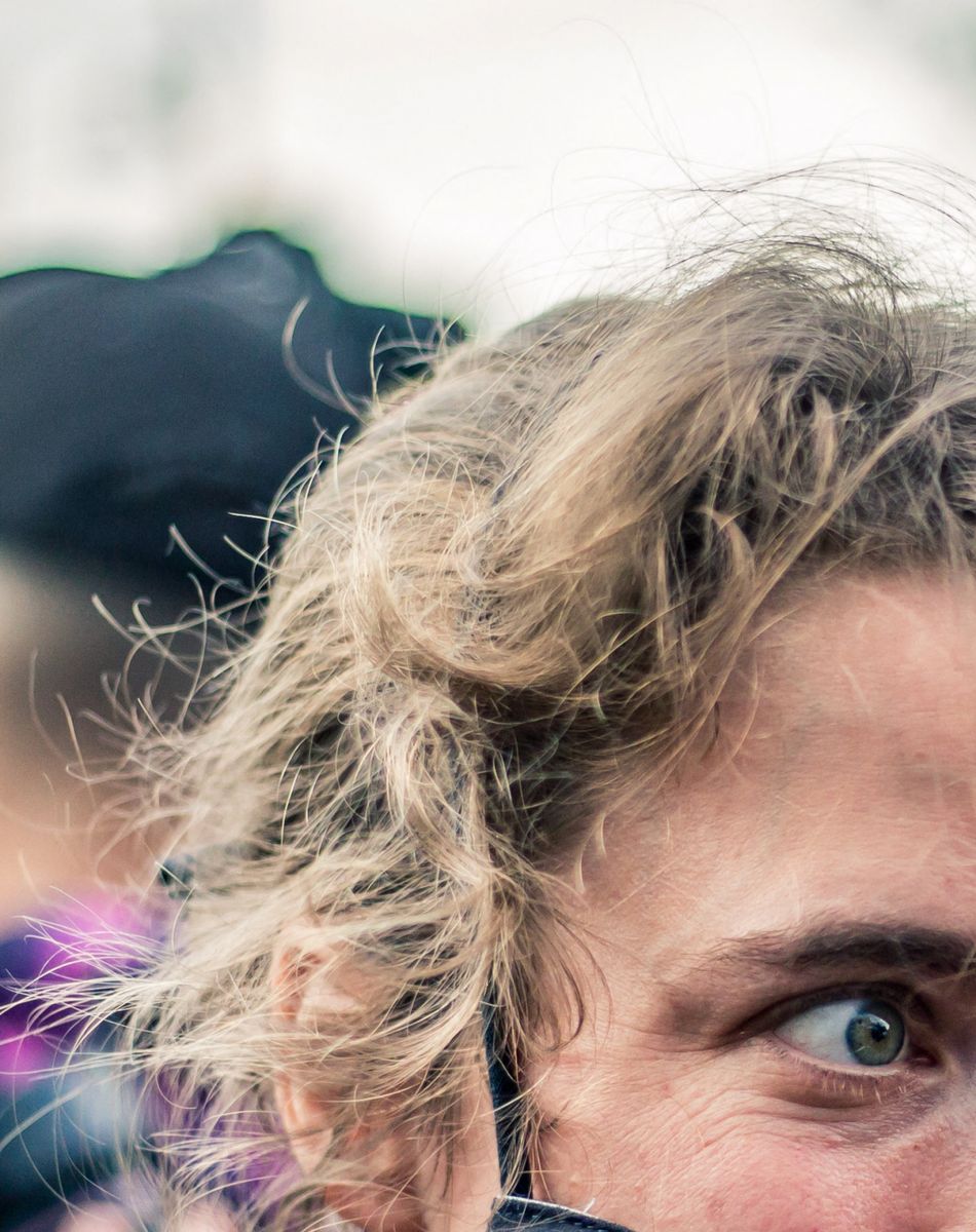 Adèle Haenel à la manifestation de soutien à Adama Traoré devant le tribunal de Paris le 2 juin 2020. © Cyril Moreau / Bestimage