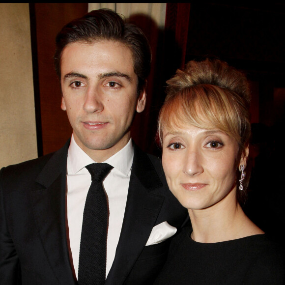 Audrey Lamy et son compagnon Thomas Sabatier aux César, à Paris, en 2011.