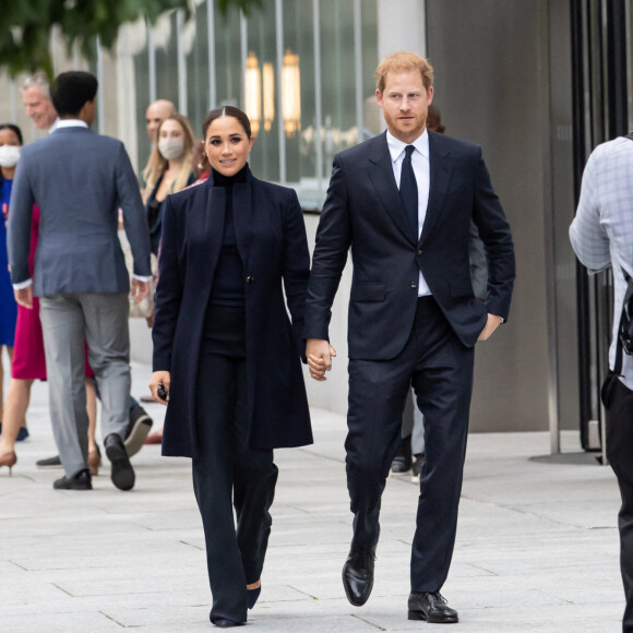 Le prince Harry, duc de Sussex, et Meghan Markle, duchesse de Sussex, à leur arrivée au Mémorial du 11 septembre et au One World Trade Center à New York. Le 23 septembre 2021