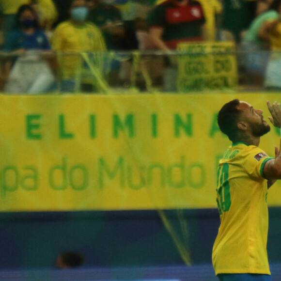 Neymar Jr. lors du match éliminatoire pour la coupe du monde opposant le Brésil à l'Uruguay au Arena da Amazônia à Manaus, Brésil, le 14 octobre 2021. Le Brésil a gagné 4-1. © Fotoarena/Panoramic/Bestimage