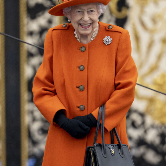 La reine Elisabeth II d'Angleterre au lancement du Queen's Baton, relais des Jeux du Commonwealth 2022, au palais de Buckingham à Londres, Royaume Uni, le 7, 2021. 