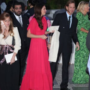 Andrea Casiraghi et sa femme Tatiana Santo Domingo arrivent au mariage du prince Phílippos de Grèce et Nina Flohr à Athènes le 23 octobre 2021