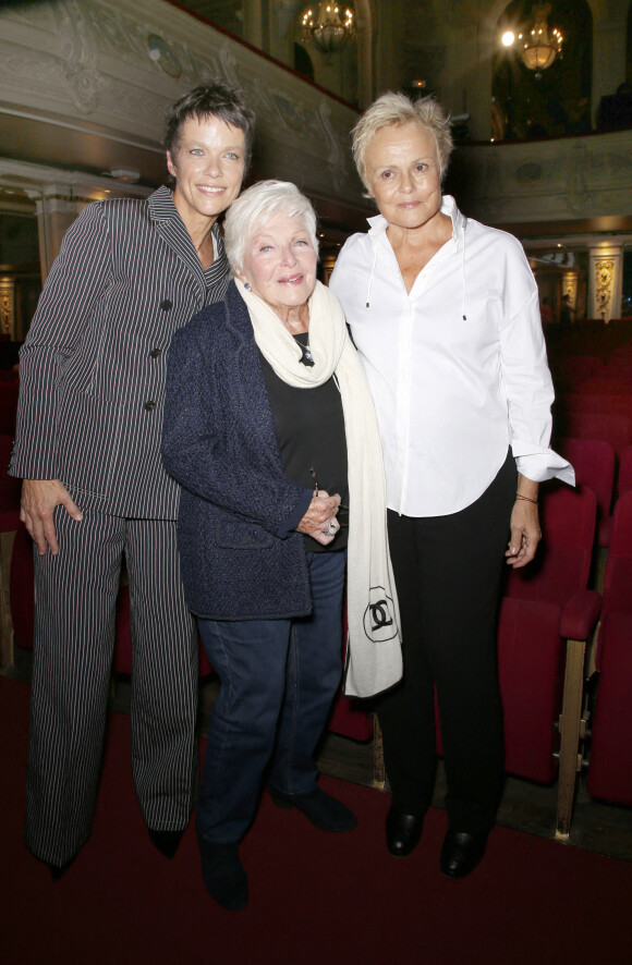 Anne Le Nen, Line Renaud, Muriel Moreau  - Inauguration de la statue de cire de "Muriel Robin et Pierre Palmade" au musée Grévin à Paris le 25 octobre 2021. © Christophe Aubert via Bestimage