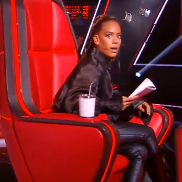 Amel Bent dans "The Voice 2021" - TF1, Émission du 13 mars 2021