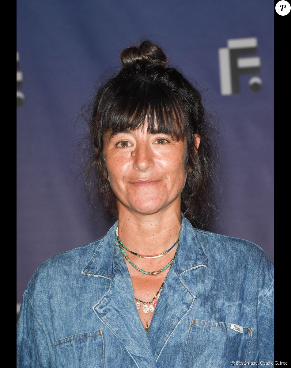 Romane Bohringer - Festival de la Fiction TV "Edition spéciale - 3 jours à Paris" aux Folies Bergère à Paris le 17 septembre 2020. © Coadic Guirec / Bestimage