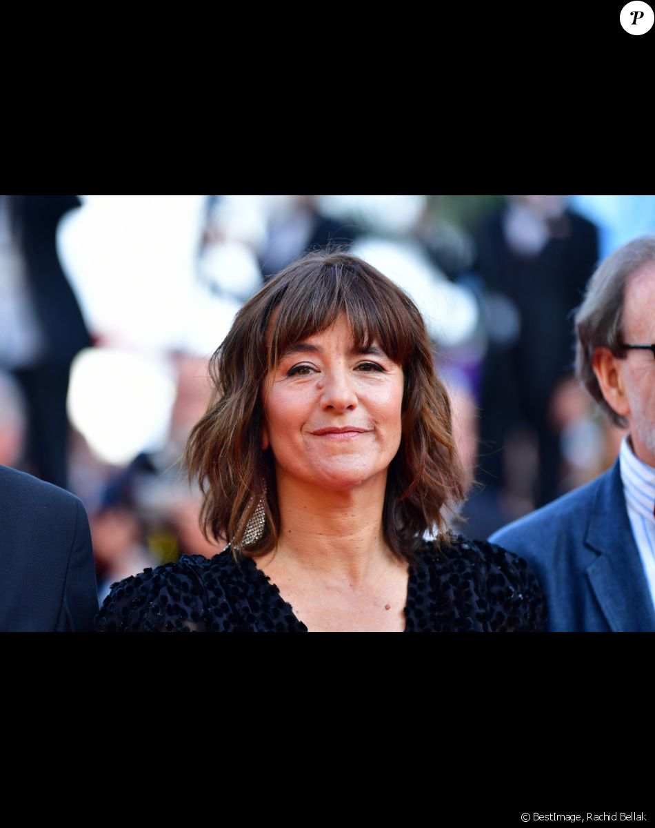 Romane Bohringer - Montée des marches de la cérémonie de clôture du 72e Festival International du Film de Cannes, le 25 mai 2019. © Rachid Bellak/Bestimage