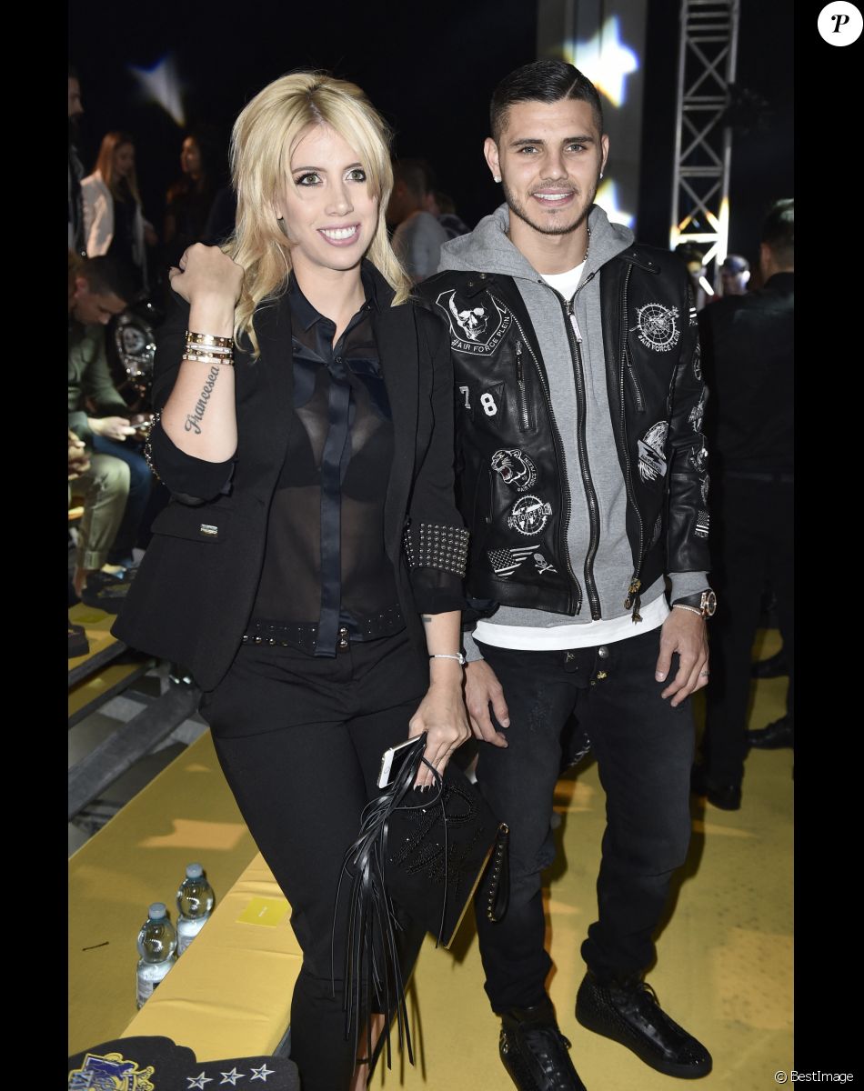 Wanda Nara et Mauro icardi - People au défilé de mode hommes Philipp Plein collection prêt-à-porter Printemps-Eté 2017 à Milan, le 18 juin 2016.
