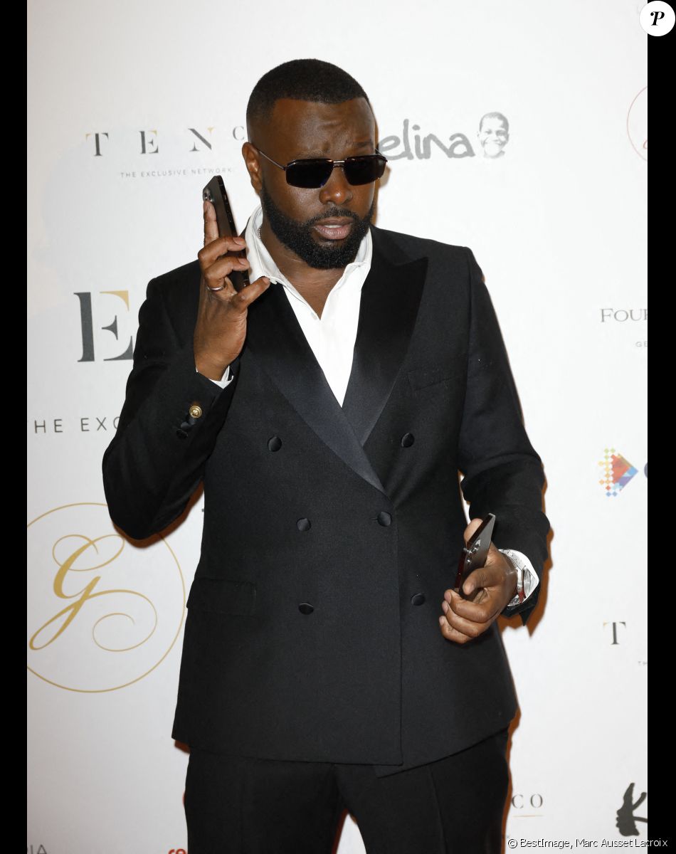 Gims - Photocall de la 10ème édition du "Global Gift Gala 2021" à l'hôtel Four Seasons Hotel George V à Paris le 30 octobre 2021.© Marc Ausset Lacroix/Bestimage