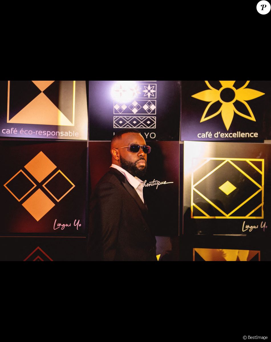 Exclusif - Gims fait la promotion de son café "Gui Yo", un café d'excellence et éco-responsable, lors de la 10ème édition du "Global Gift Gala 2021" à l'hôtel Four Seasons Hotel George V. 10ème édition dont il est le parrain. Paris, le 30 octobre 2021.