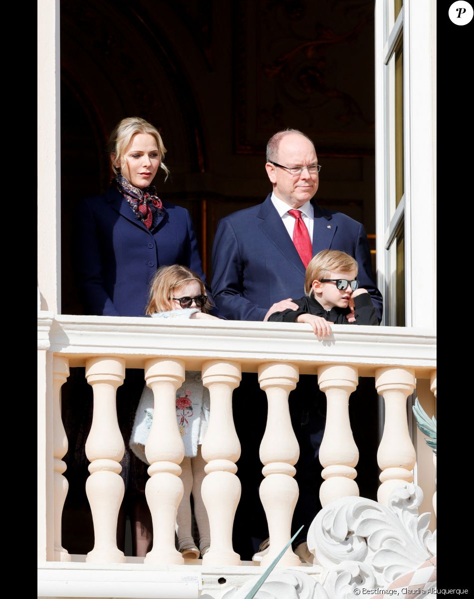La princesse Charlène de Monaco, le prince Albert II de Monaco, la princesse Gabriella, le prince Jacques lors de la procession de Sainte Dévote à Monaco le 27 janvier 2020. © Claudia Albuquerque / Bestimage