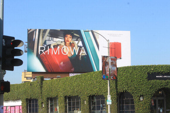 Rihanna dans la nouvelle campagne d'affichage de la marque de bagages Rimowa. Le 5 novembre 2021 