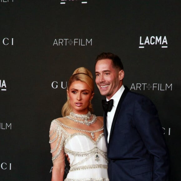 Paris Hilton et son fiancé Carter Reum - People au 10ème "Annual Art+Film Gala" organisé par Gucci à la "LACMA Art Gallery" à Los Angeles. Le 6 novembre 2021