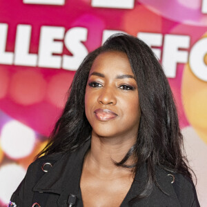 Exclusif - Hapsatou Sy - Première émission "TPMP Elles refont la télé", une version féminine de "Touche pas à mon poste !" sur C8 présentée par H. Sy à Paris. C. Hanouna a donné carte blanche à H. Sy pour cette émission mensuelle. Elle réunit autour d'elle une équipe 100% féminine pour passer en revue l'actualité et mettre à l'honneur toutes les femmes qui ont fait le buzz et marqué l'actualité du mois. V. Cerrutti, le compagnon d'H. Sy est venue la soutenir. Le 25 septembre 2020. © Jack Tribeca/Bestimage