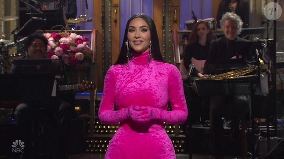 Kim Kardashian dans l'émission "Saturday Night Live". Le 9 octobre 2021 