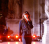 Juliette Armanet - Défilé et show Etam Live Show 2021 à l'Opéra Garnier à Paris le 4 octobre 2021. © Cyril Moreau / Rachid Bellak / Bestimage