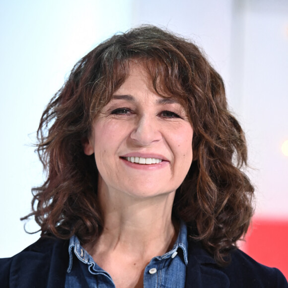 Exclusif - Valérie Lemercier - Enregistrement de l'émission "Vivement Dimanche" présentée par M.Drucker et diffusée le 7 novembre sur France 2. Le 28 octobre 2021 © Guillaume Gaffiot / Bestimage 