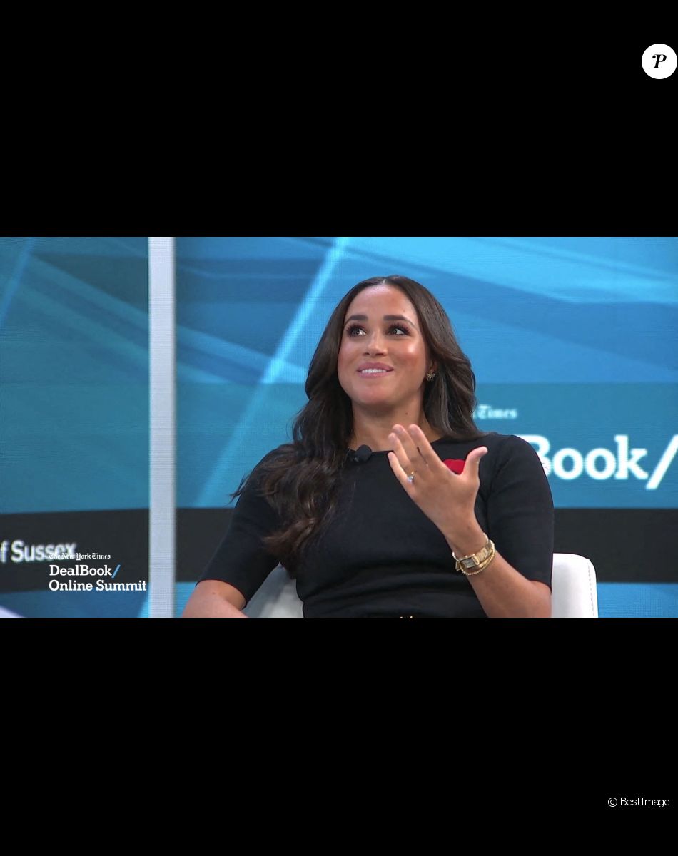 Meghan Markle sur le plateau de l'émission "Minding the Gap" à Los Angeles, le 9 novembre 2021.
