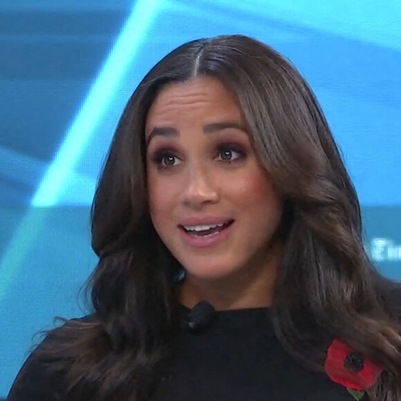 Meghan Markle sur le plateau de l'émission "Minding the Gap" à Los Angeles, le 9 novembre 2021. 