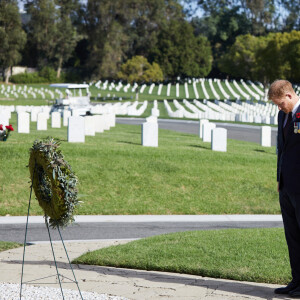 Le prince Harry et Meghan Markle lors d'une visite privée du Los Angeles National Cemetery le 8 novembre 2020. Photo by Lee Morgan/PA Photos/ABACAPRESS.COM