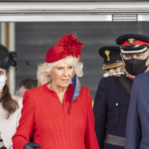 Le prince Charles, prince de Galles, et Camilla Parker Bowles, duchesse de Cornouailles, assistent à la cérémonie d'ouverture de la sixième session du Senedd à Cardiff, Royaume Uni, 14 oc tobre 2021.