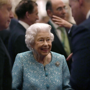 La reine Elisabeth II d’Angleterre et Boris Johnson (Premier ministre du Royaume-Uni) - Réception du "Global Investment Conference" au château de Windsor, le 19 octobre 2021.