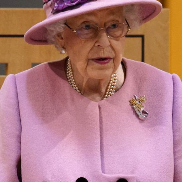 La reine Elisabeth II d’Angleterre assiste à la cérémonie d'ouverture de la sixième session du Senedd à Cardiff, Royaume Uni, 14 oc tobre 2021.