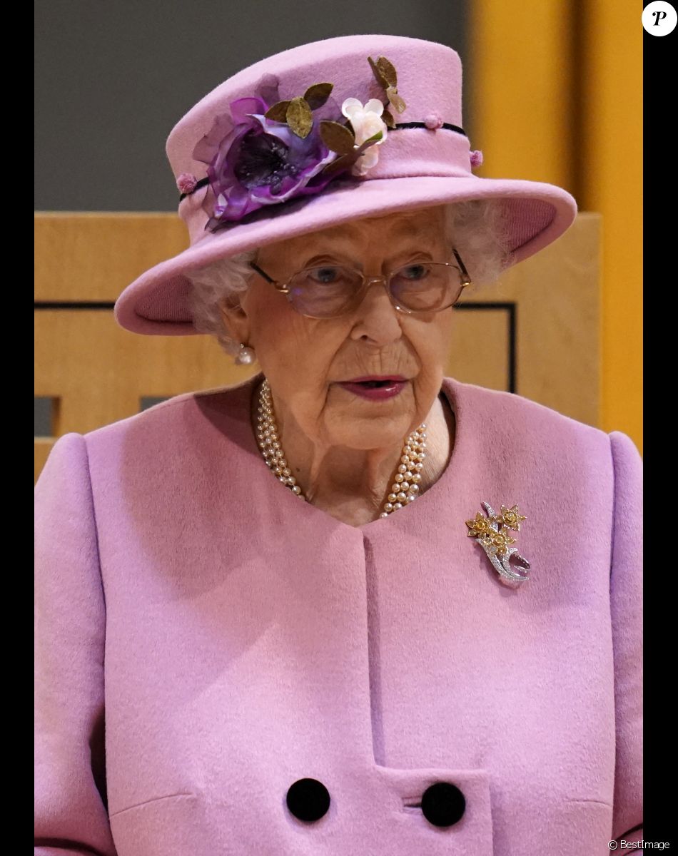 La reine Elisabeth II d’Angleterre assiste à la cérémonie d'ouverture de la sixième session du Senedd à Cardiff, Royaume Uni, 14 oc tobre 2021.