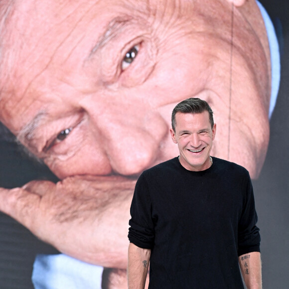 Benjamin Castaldi lors de l'enregistrement de l'émission "Vivement Dimanche spéciale Yves Montand" au Studio Gabriel à Paris, présentée par Michel Drucker et diffusée le 14 novembre sur France 2. Le 28 octobre 2021 © Guillaume Gaffiot / Bestimage