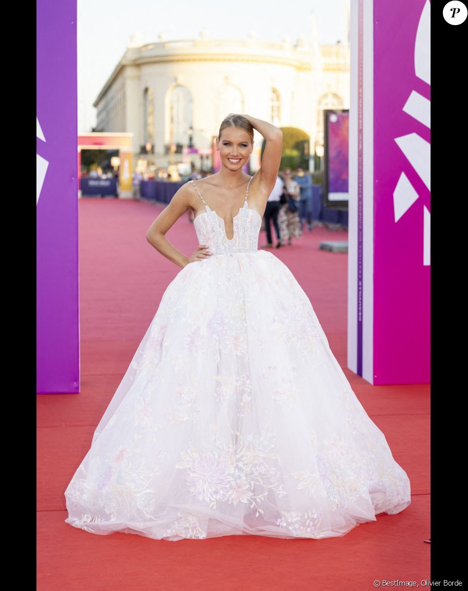Amandine Petit, Miss France 2021 lors de la première du film "Une femme du monde" lors de la 47éme édition du Festival du Cinéma Américain de Deauville le 6 septembre 2021 © Olivier Borde / Bestimage