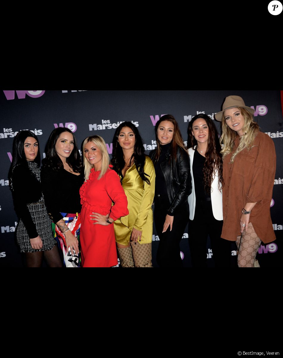Ness, Alix, Trystana Creusy, Carla Moreau, Jessica Thivenin, Maeva Ghennam et Manon Marsault à l'avant-première de la nouvelle saison de l'émission de télé-réalité "Les Marseillais Asian Tour" au cinéma Gaumont Champs-Elysées à Paris, France, le 13 février 2019. © Veeren/Bestimage
