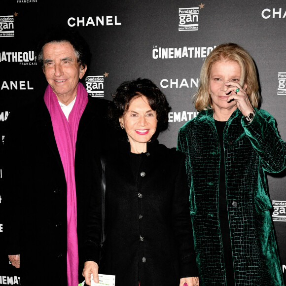 Nicole Garcia, Jack Lang et sa femme Monique - Avant-première du film "Amants", soirée d'ouverture de la rétrospective Nicole Garcia à la Cinémathèque française. Paris, le 15 novembre 2021. © Veeren/Bestimage
