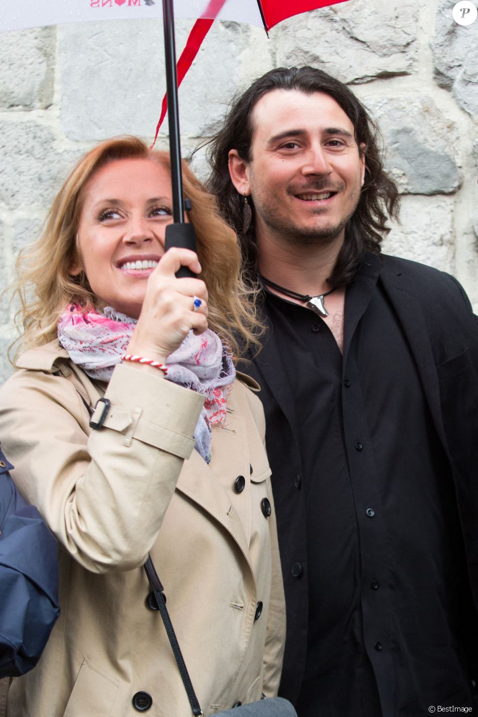 Lara Fabian et son mari Gabriel Di Giorgio assistent à la ducasse de Mons en Belgique, 22 mai 2016   
