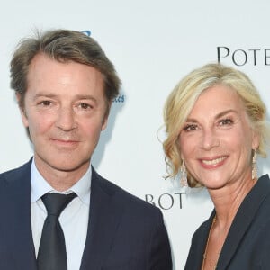 Michèle Laroque et son compagnon François Baroin - Soirée du 90ème anniversaire de Line Renaud sur le Bateau Potel et Chabot "Pavillon Seine" à Paris