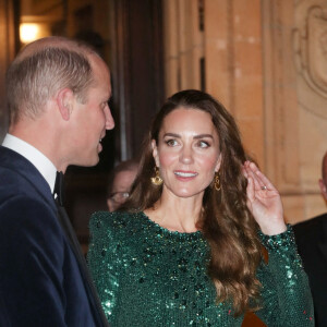 Le prince William et Kate Catherine Middleton - Le duc et la duchesse de Cambridge à leur arrivée au "Royal Variety Performance 2021" au Royal Albert Hall à Londres. Le 18 novembre 2021