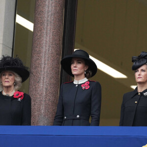 Camilla Parker Bowles, duchesse de Cornouailles, Catherine Kate Middleton, duchesse de Cambridge, Sophie Rhys-Jones, comtesse de Wessex - La famille royale d'Angleterre sans la reine et la classe politique anglaise participent au 'Remembrance Day', une cérémonie d'hommage à tous ceux qui sont battus pour la Grande-Bretagne, au Cenopath à Whitehall, Londres le 14 novembre 2021.