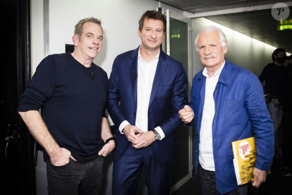 Exclusif - Garou, Yannick Jadot, Yann Arthus-Bertrand - Backstage de l'émission On Est En Direct (OEED) du samedi 20 novembre 2021 sur France 2