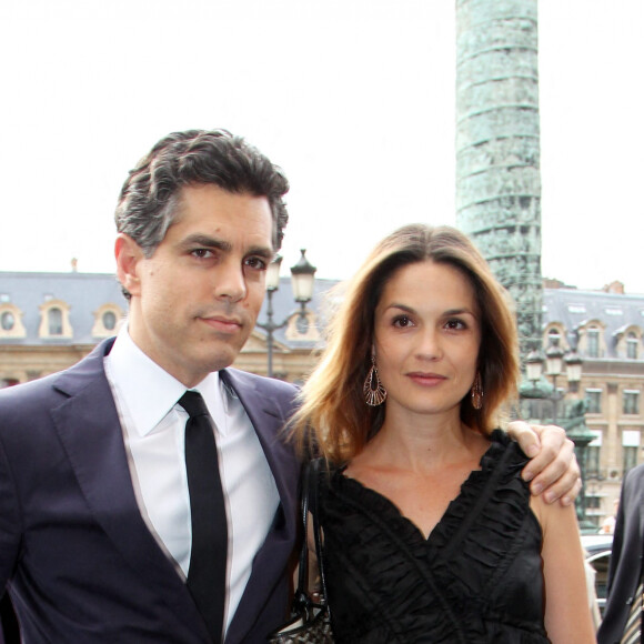 Barbara Schulz et son mari Romain Hatchuel - Vernissage de l'exposition Chaumet, place Vendôme, à Paris.