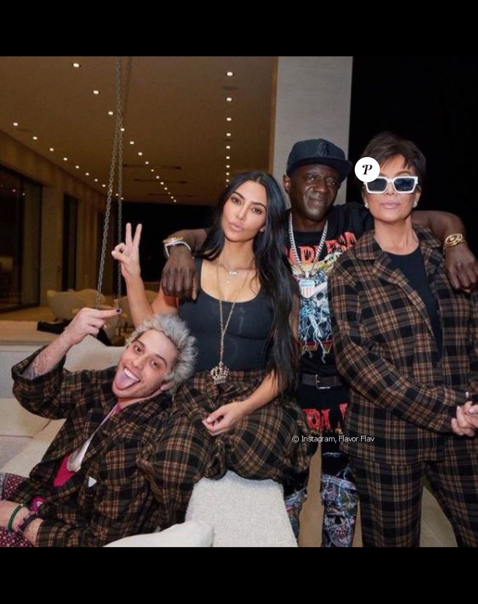 Kim Kardashian et Pete Davidson, Flavor Flav et Kris Jenner. Novembre 2021.