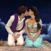 Kim Kardashian et Pete Davidson en couple : suçon dans le cou, ils ne se lâchent plus