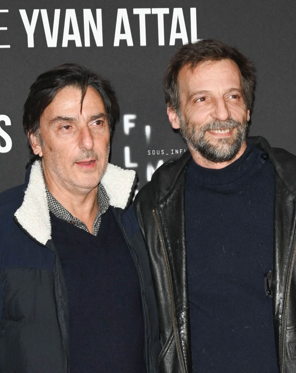 Yvan Attal et Mathieu Kassovitz - Avant-première du film "Les Choses Humaines" au cinéma UGC Normandie à Paris le 23 novembre 2021. © Coadic Guirec/Bestimage
