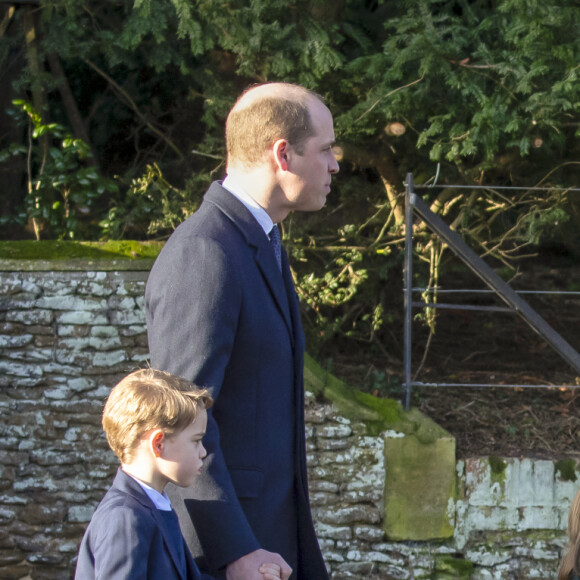 Le prince William, duc de Cambridge, et Catherine (Kate) Middleton, duchesse de Cambridge, la princesse Charlotte de Cambridge et le prince George de Cambridge lors de la messe de Noël en l'église Sainte-Marie-Madeleine à Sandringham au Royaume-Uni, le 25 décembre 2019.