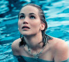 Jennifer Lawrence pose pour la nouvelle campagne du parfum Dior Joy à Los Angeles