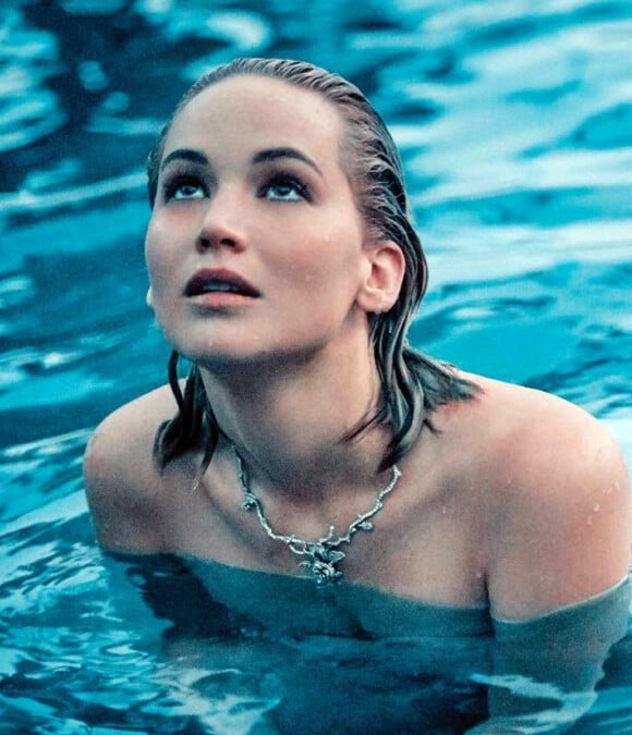 Jennifer Lawrence pose pour la nouvelle campagne du parfum Dior Joy à Los Angeles