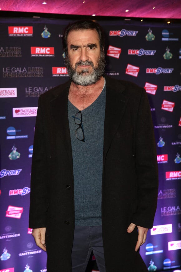 Eric Cantona - Soirée de gala en l'honneur de Luis Fernandez sur les Bateaux Mouches à Paris, le 17 mars 2016. © Cyril Moreau/Bestimage