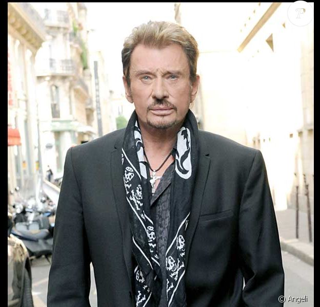 Johnny Hallyday Depuis Que Je Suis Passe Entre Ses Mains J Ai Frole Et Cotoye La Mort A T Il Ecrit Reponse Le 28 Decembre Reactualise Purepeople