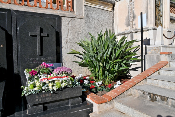 Hommage rendu à Joséphine Baker au cimetière de Monaco le 29 novembre 2021, avant sa "panthéonisation" le 30 novembre à Paris.