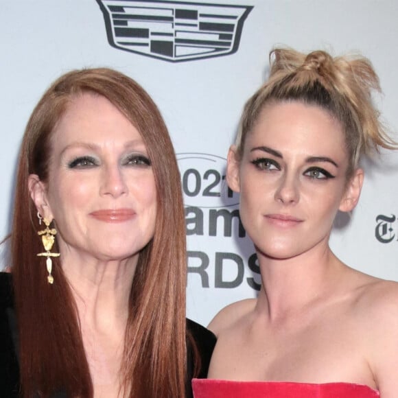 Julianne Moore, Kristen Stewart - Gotham Awards au Cipriano Wall Street de New York. Le 29 novembre 2021.